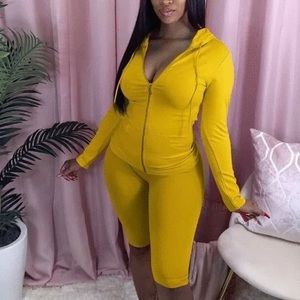 Long Sleeve Hooded Two Piece Tracksuit